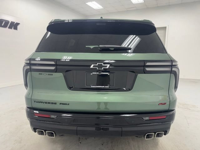 New 2027 Chevrolet Traverse RS w/ LPO, Floor Liner Package AWD/4WD image 6