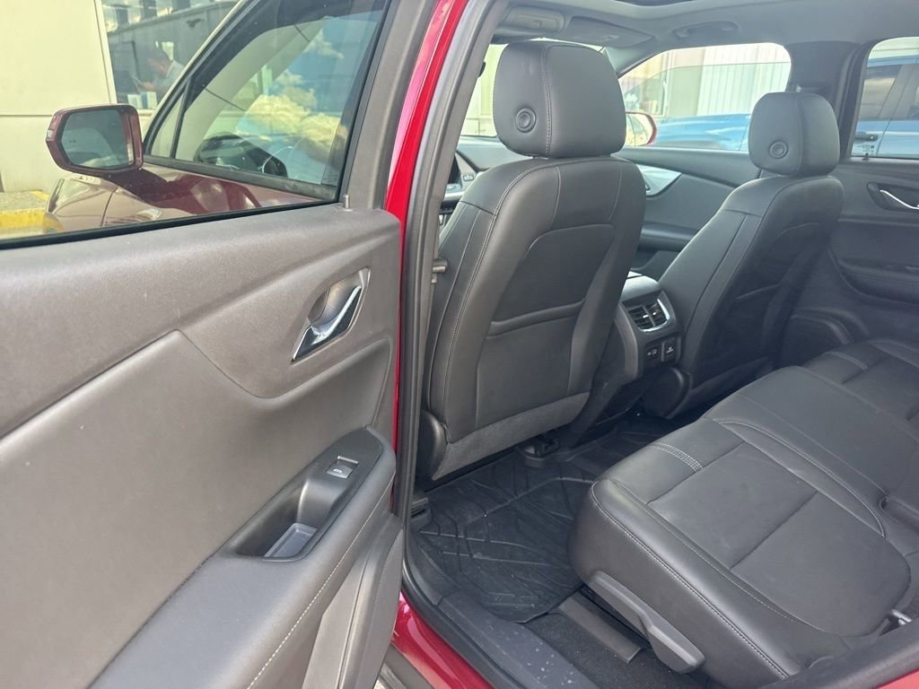 Used 2019 Chevrolet Blazer LT w/ Sun and Wheels Package FWD image 24