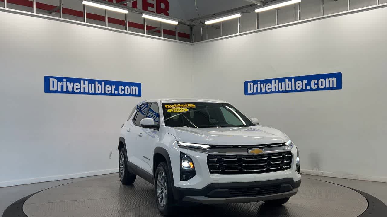 Used 2025 Chevrolet Equinox LT w/ Safety and Technology Package AWD/4WD image 5