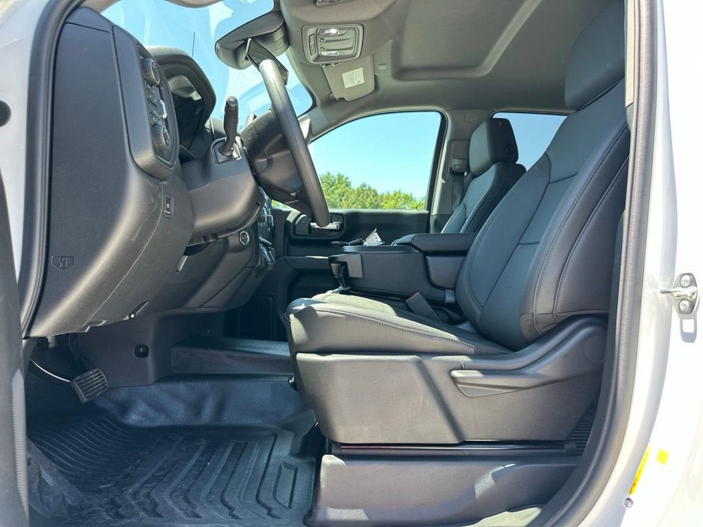 New 2026 Chevrolet Silverado 1500 W/T AWD/4WD image 19