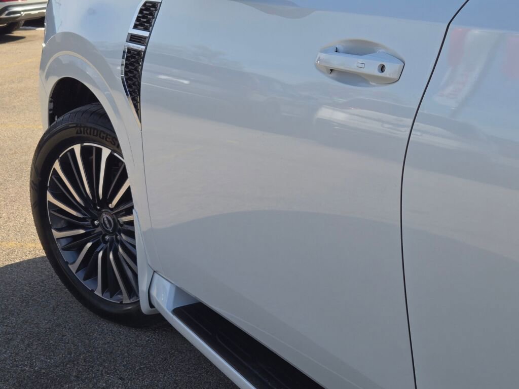 New 2026 Nissan Armada Platinum Reserve w/ Accent Package image 19