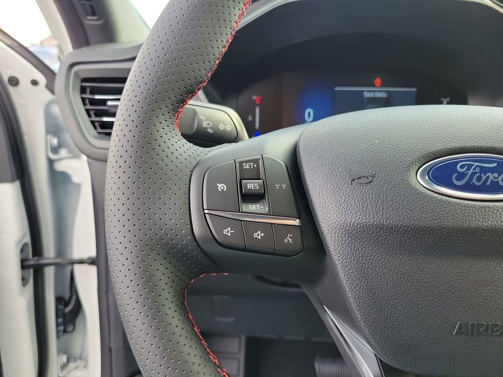New 2026 Ford Escape ST-Line w/ Cold Weather Package image 23