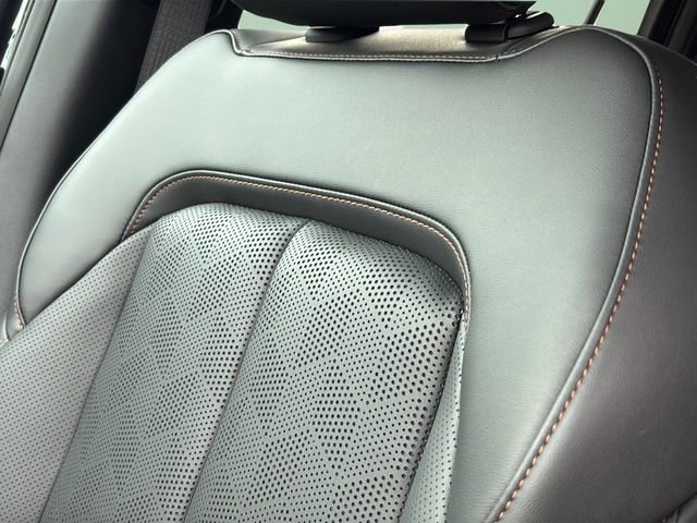 New 2026 Jeep Cherokee Overland image 47