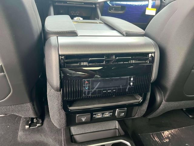 New 2026 Jeep Grand Wagoneer 4WD image 10