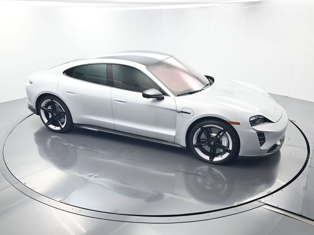Certified 2023 Porsche Taycan GTS AWD/4WD image 40
