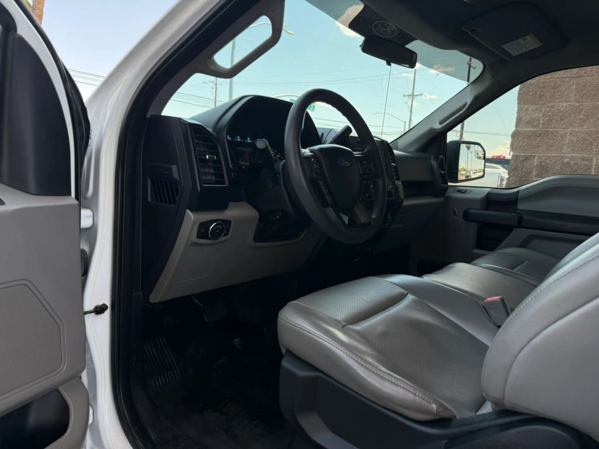Used 2017 Ford F150 XL w/ Equipment Group 101A Mid AWD/4WD image 38