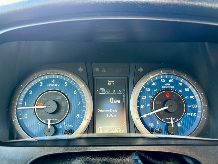 Used 2017 Toyota Sienna XLE w/ XLE Navigation Package image 20