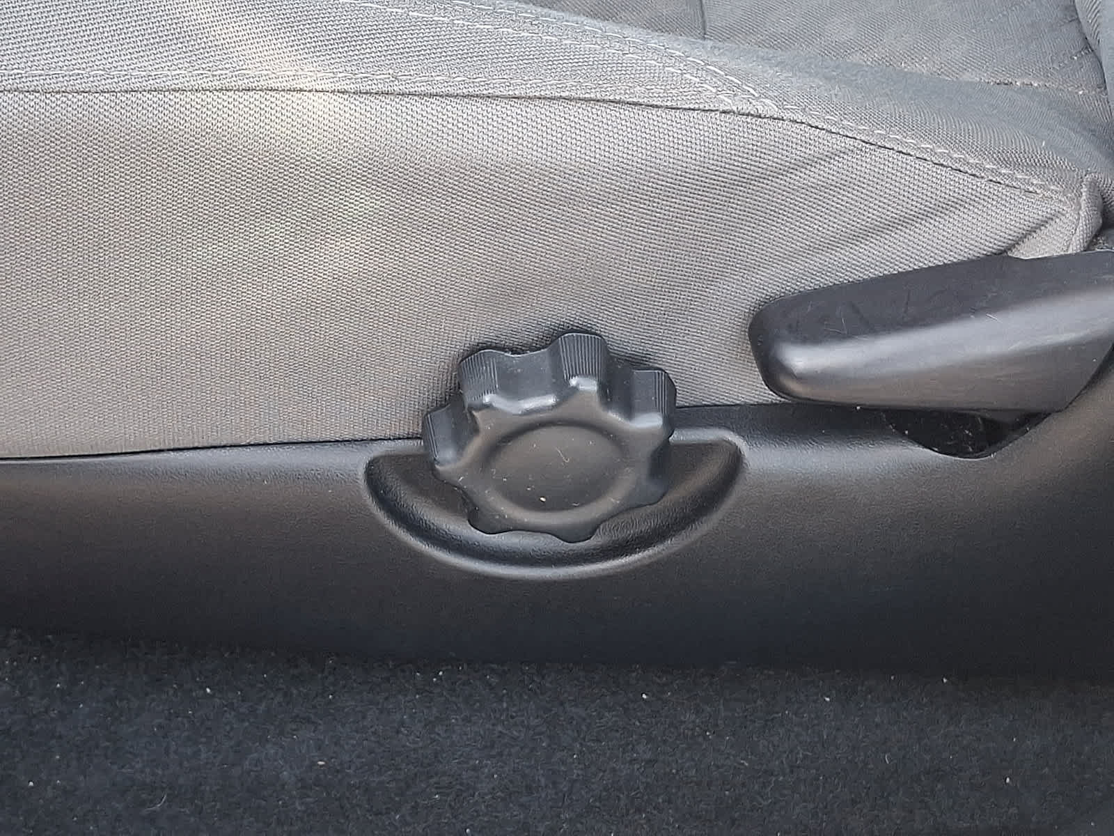 Certified 2022 Toyota Tacoma SR AWD/4WD image 27