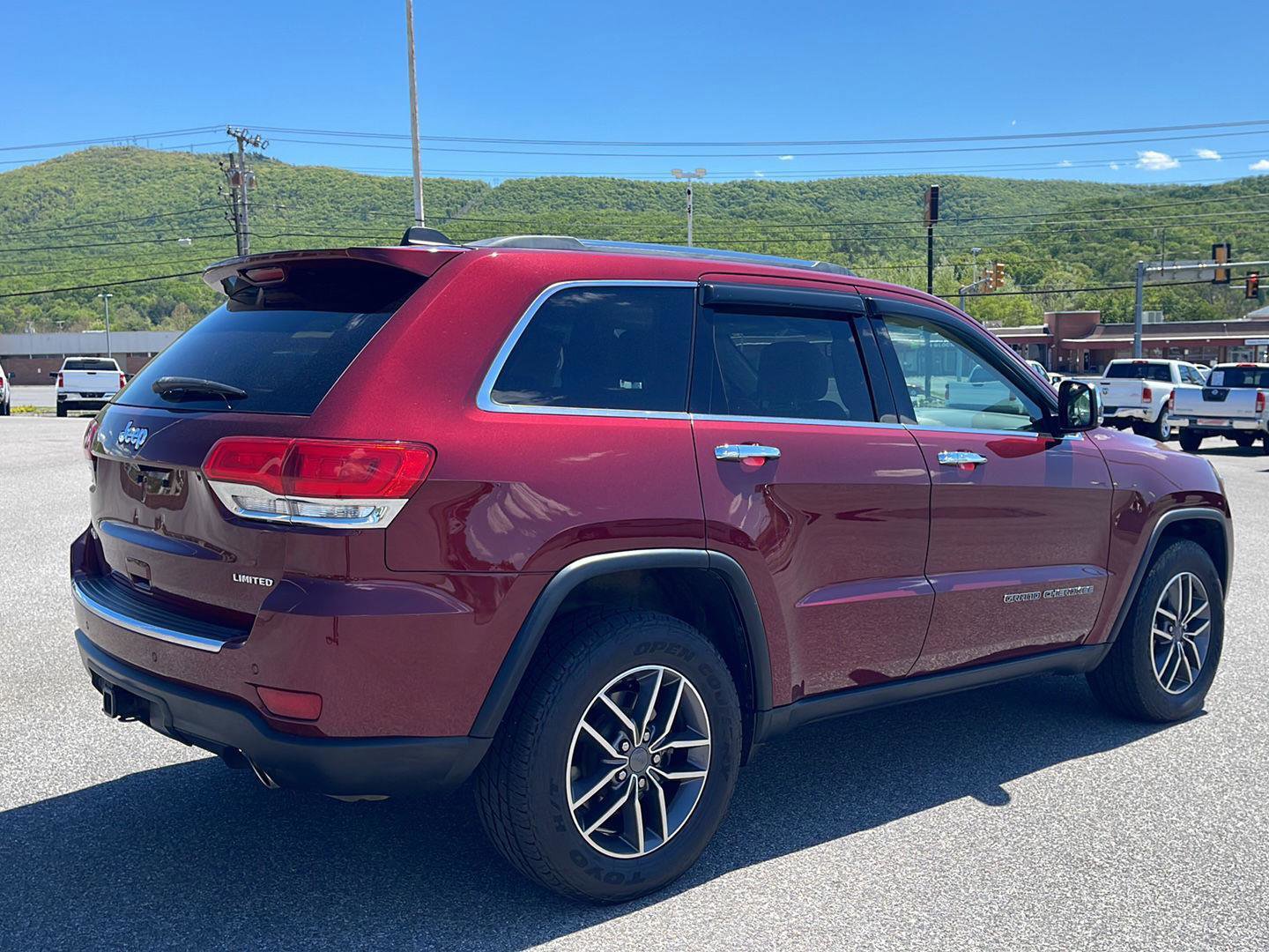 Used 2019 Jeep Grand Cherokee Limited w/ Trailer Tow Group IV AWD/4WD image 7