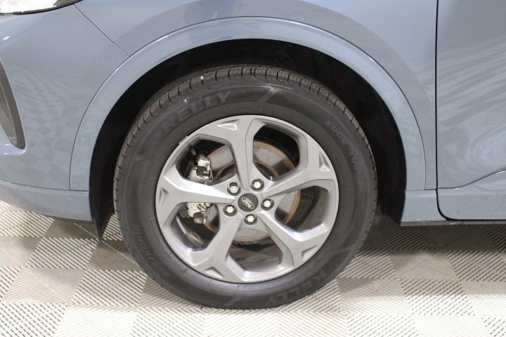Used 2024 Ford Escape ST-Line w/ Tech Pack #1 AWD/4WD image 45