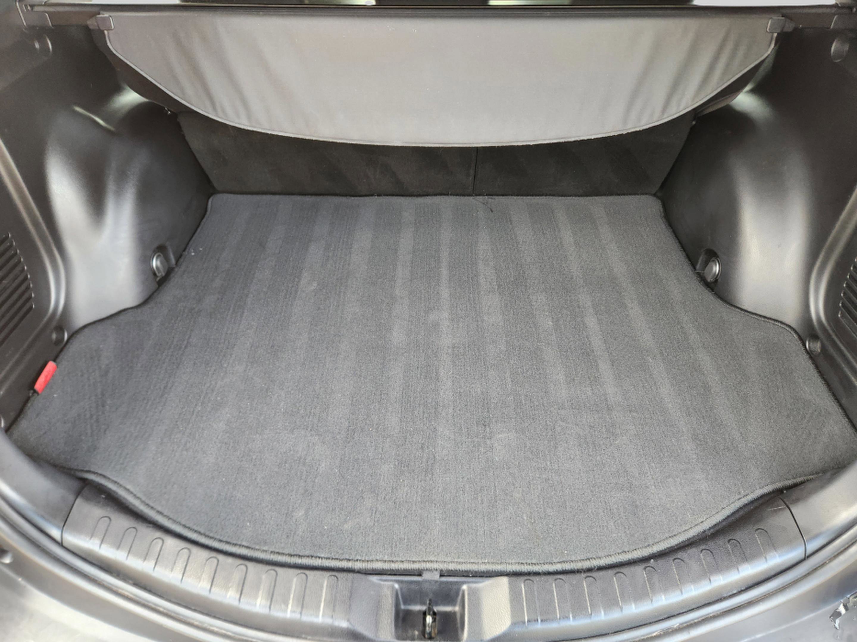 Used 2014 Toyota RAV4 Limited w/ Technology Package FWD image 33