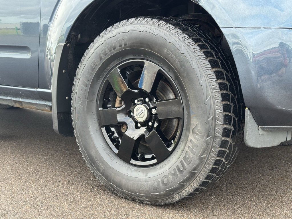 Used 2013 Nissan Frontier PRO-4X image 25