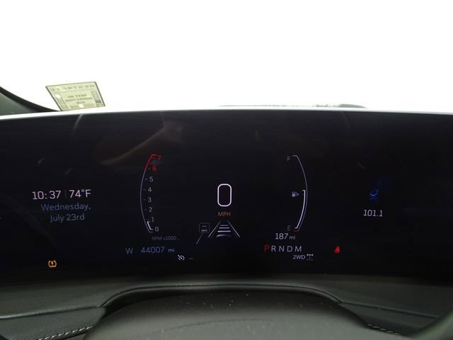 Used 2024 Cadillac XT4 Premium Luxury image 28