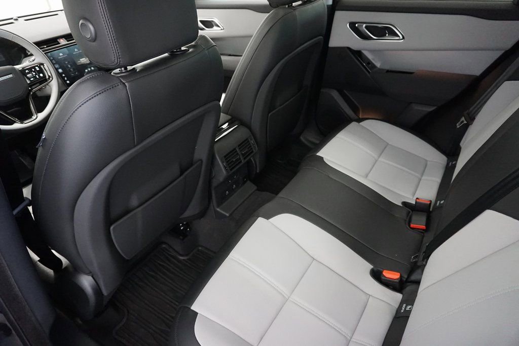 Used 2025 Land Rover Range Rover Velar S image 29