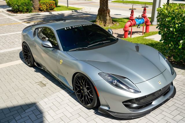 Used 2018 Ferrari 812 Superfast RWD image 36