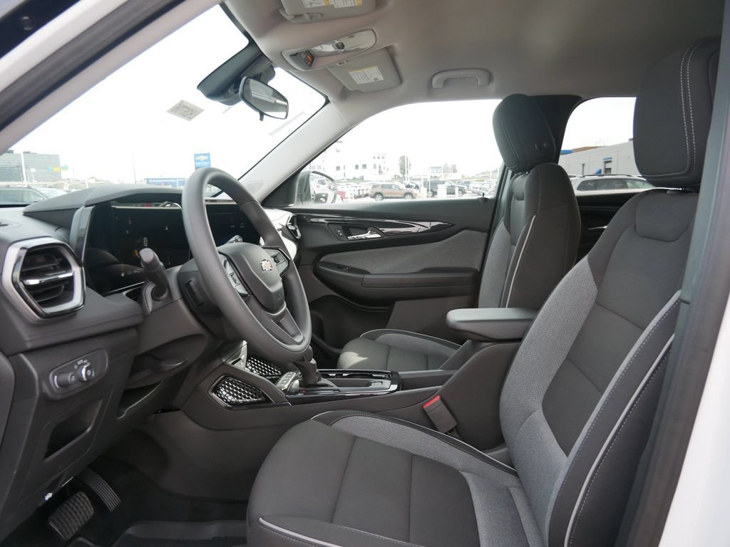 New 2026 Chevrolet TrailBlazer LS w/ LS Convenience Package AWD/4WD image 14