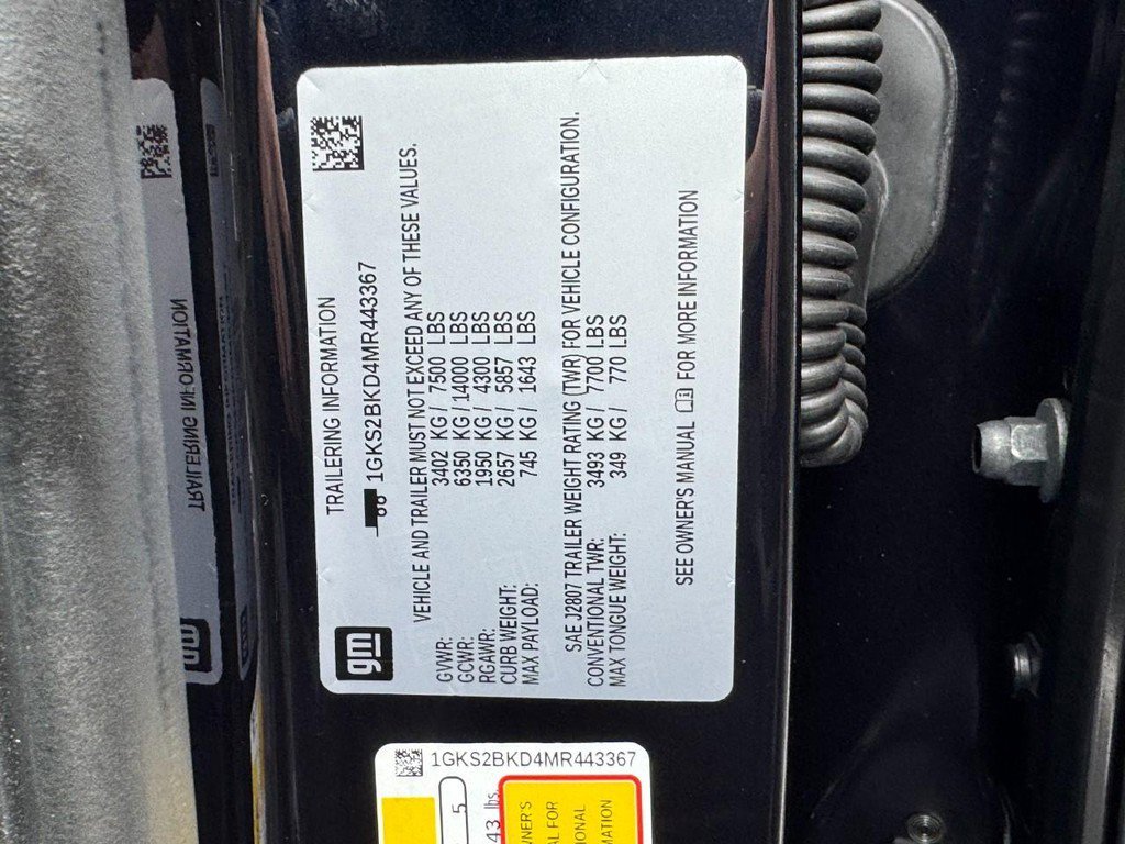 Used 2021 GMC Yukon SLT w/ SLT Premium Package image 31
