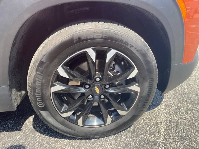 Used 2022 Chevrolet TrailBlazer LT w/ Convenience Package FWD image 9