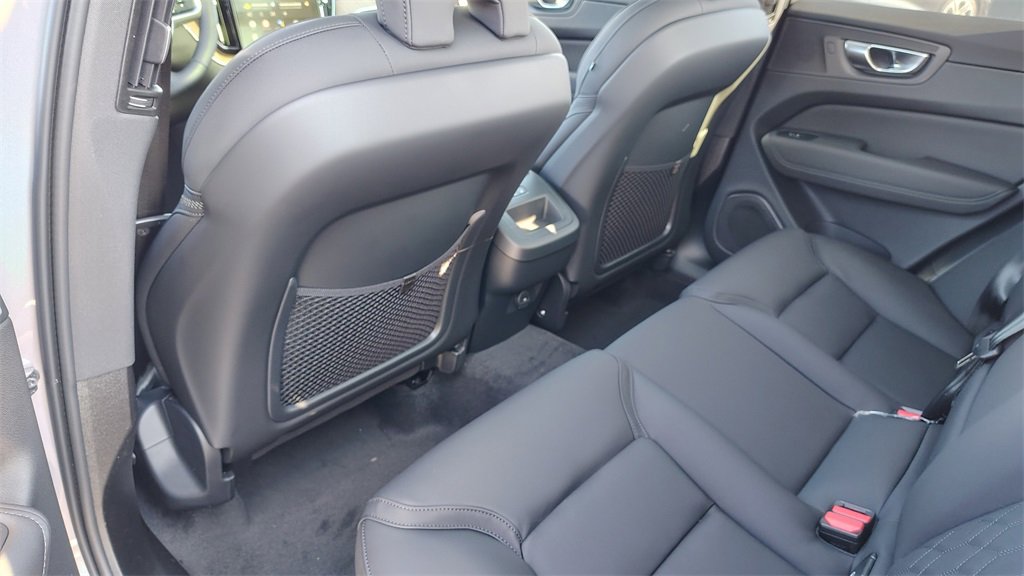 New 2026 Volvo XC60 B5 Plus w/ Protection Package Premier image 27
