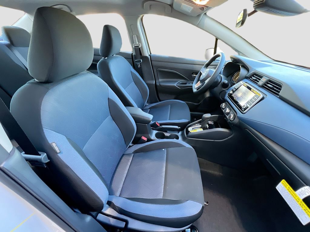 Used 2025 Nissan Versa SV w/ Trunk Package FWD image 25