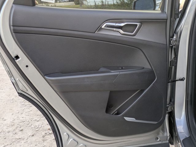 Used 2024 Kia Sportage LX image 20