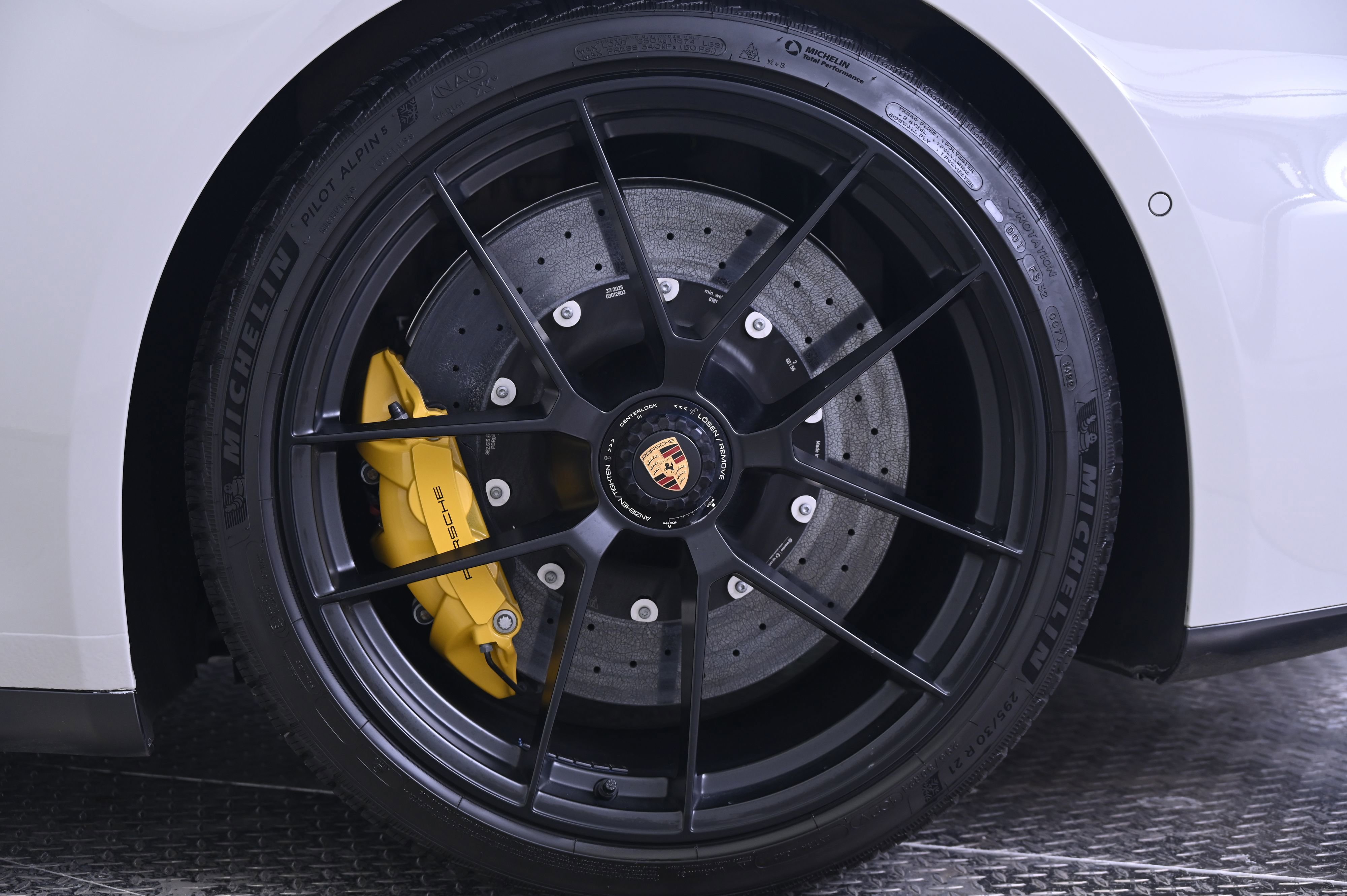 Certified 2026 Porsche 911 Carrera GTS image 12