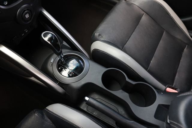 Used 2016 Hyundai Veloster Turbo image 40