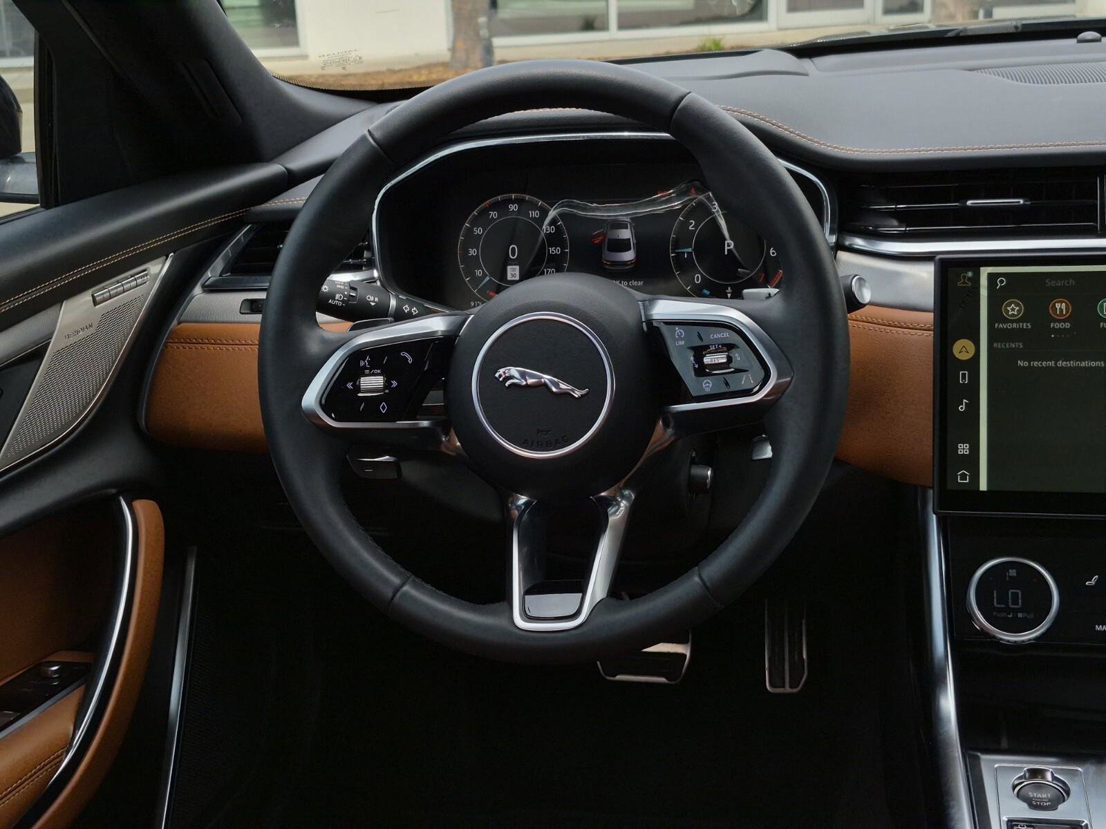 Used 2024 Jaguar XF R-Dynamic SE RWD image 18