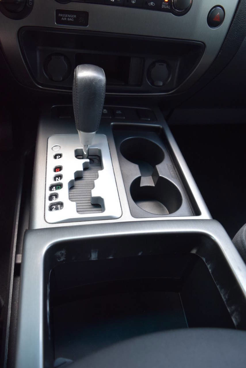 Used 2014 Nissan Armada SV image 30