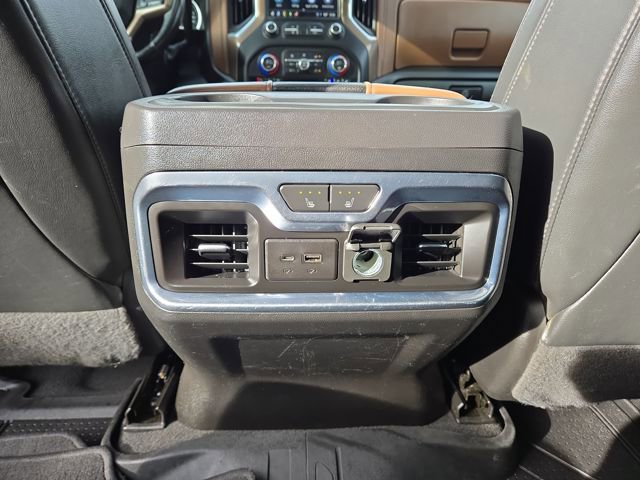 Used 2023 Chevrolet Silverado 3500 High Country image 35