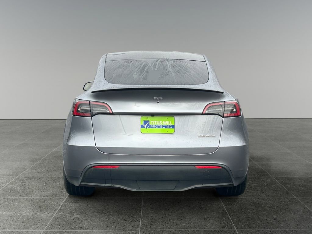 Used 2025 Tesla Model Y Performance image 6