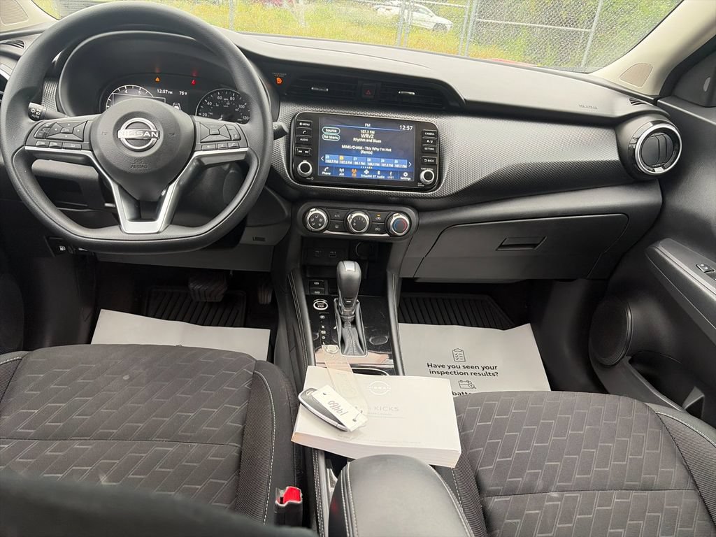 Used 2024 Nissan Kicks SV FWD image 16