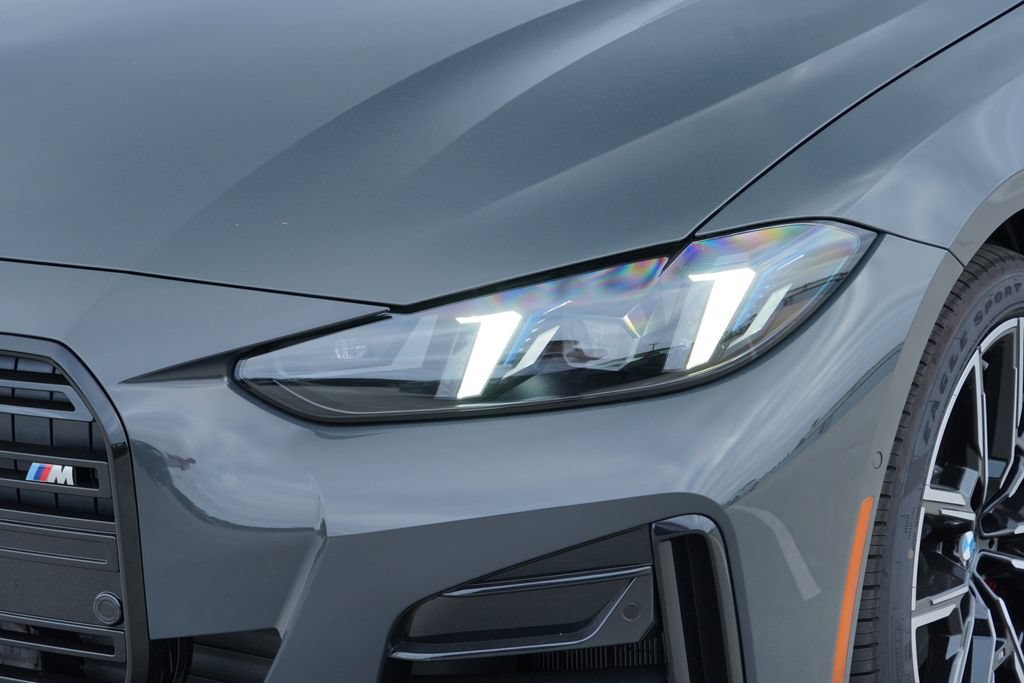 New 2027 BMW M440i w/ Premium Package RWD image 4
