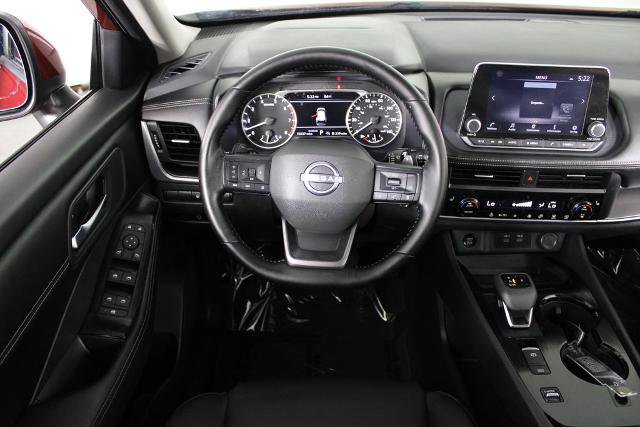 Certified 2025 Nissan Rogue SV w/ SV Premium Package FWD image 7