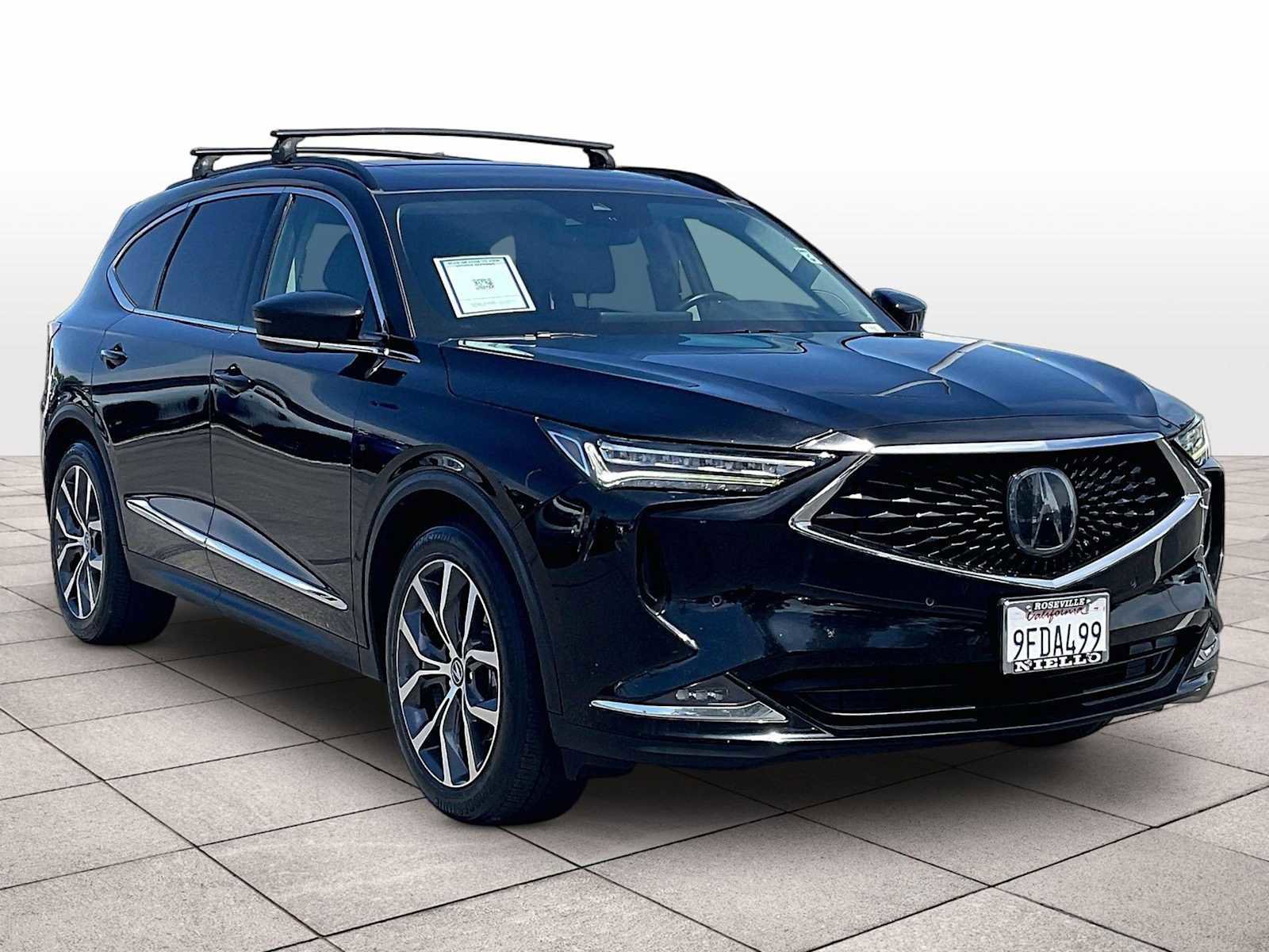 Used 2023 Acura MDX SH-AWD w/ Technology Package image 2