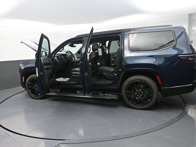 New 2026 Jeep Grand Wagoneer Limited AWD/4WD image 34