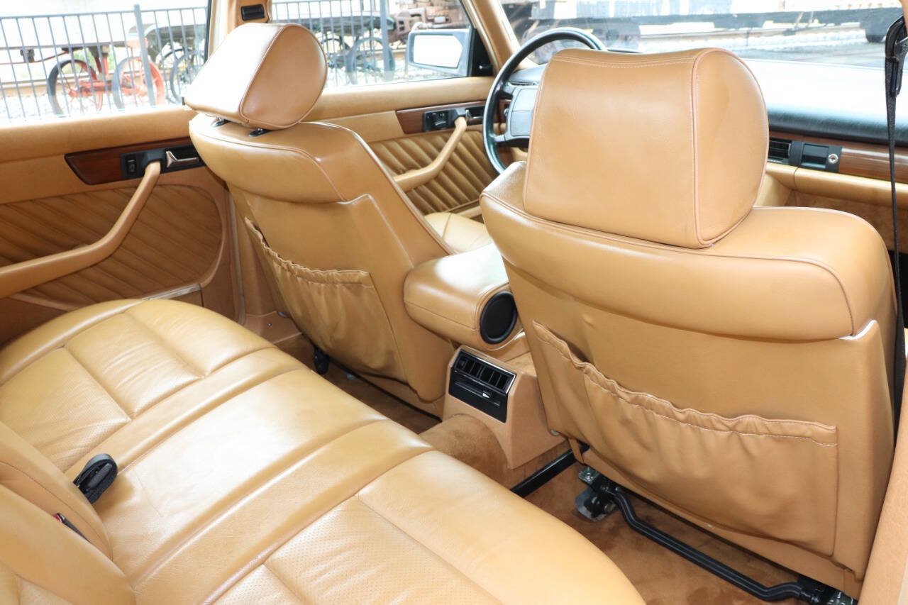 Used 1989 Mercedes-Benz 300 SE image 35