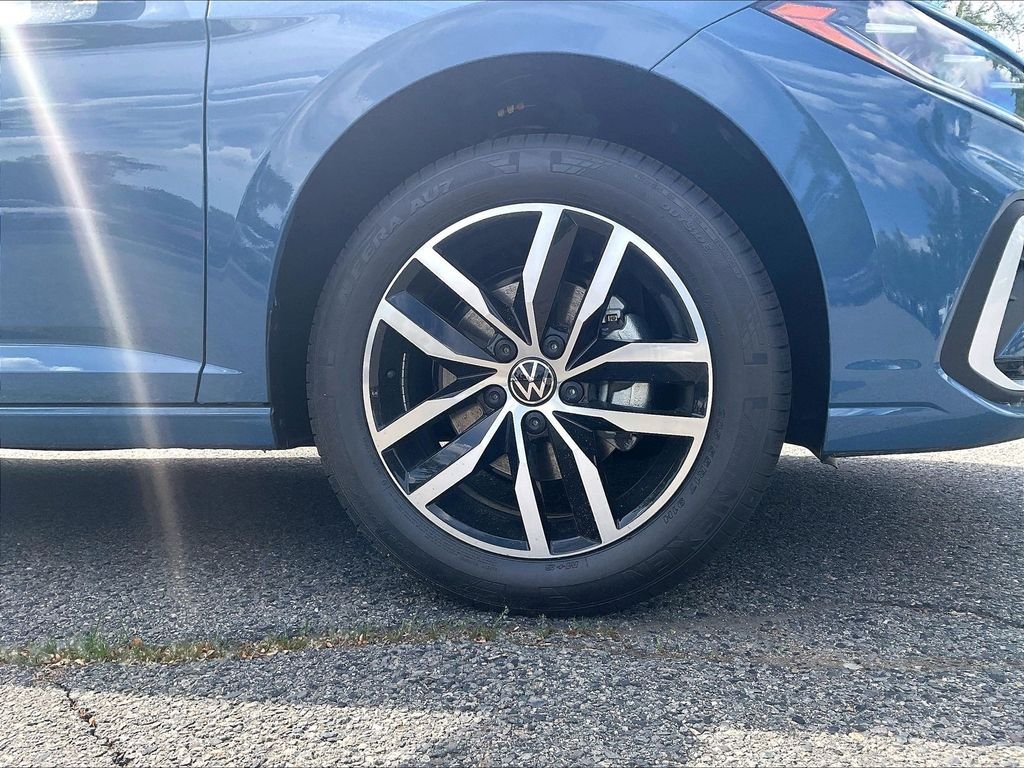 New 2026 Volkswagen Jetta SE FWD image 8