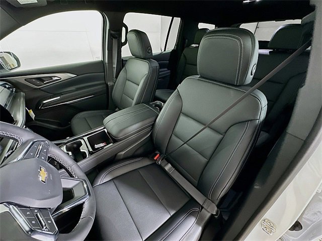 New 2026 Chevrolet Traverse LT w/ Driver Confidence Package image 8