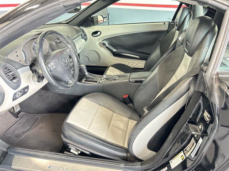 Used 2006 Mercedes-Benz SLK 55 AMG image 16