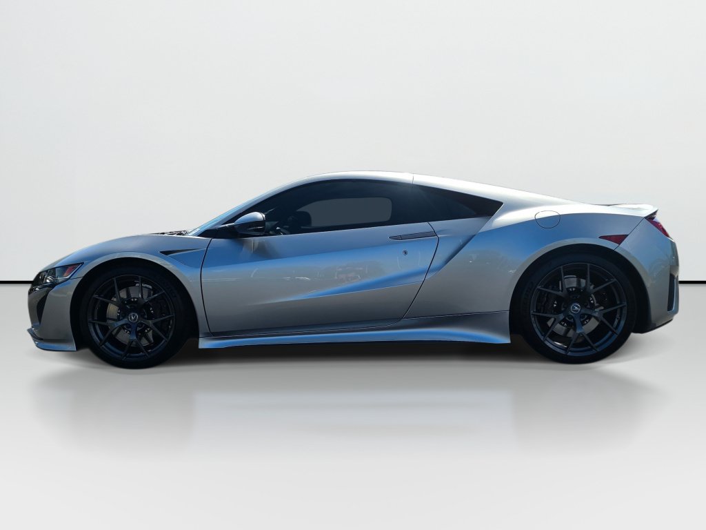 Used 2017 Acura NSX AWD/4WD image 2