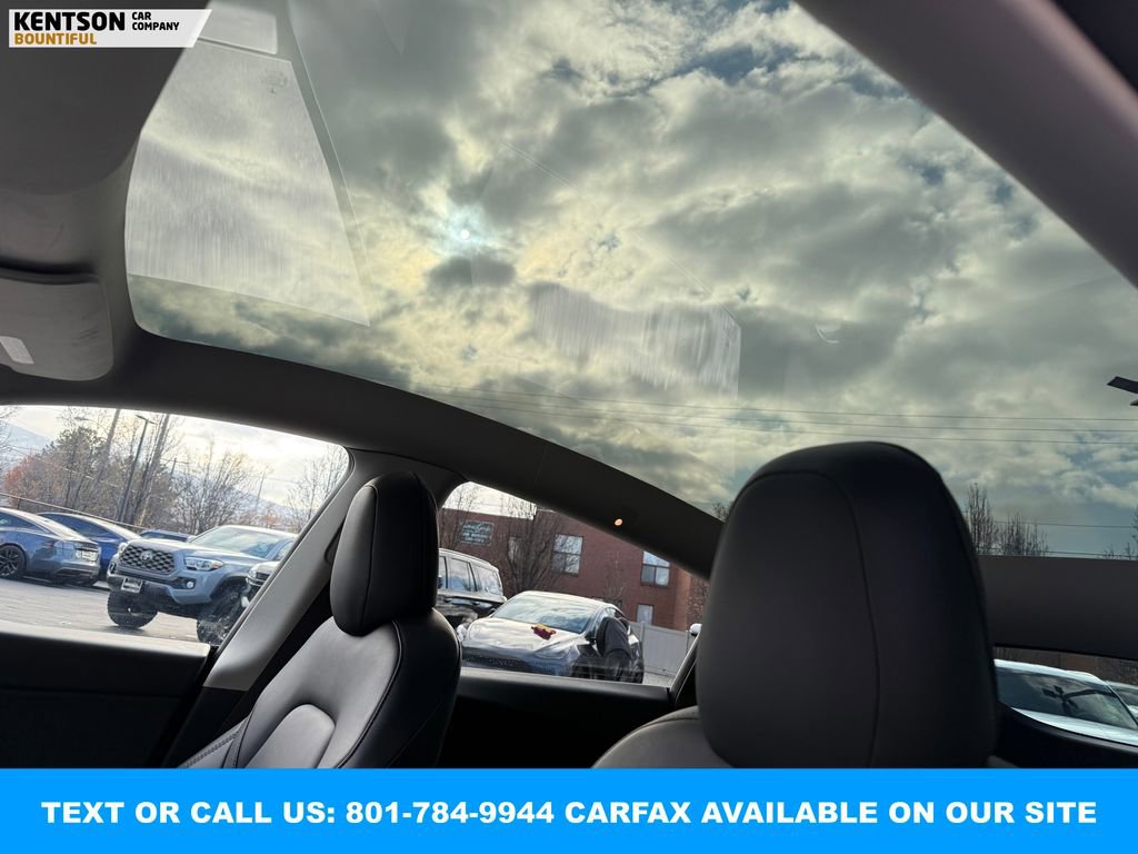Used 2021 Tesla Model Y Long Range image 25