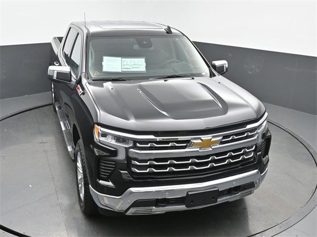 Used 2025 Chevrolet Silverado 1500 LTZ w/ LTZ Premium Package image 45