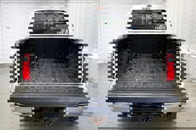 Used 2016 Ford F250 Lariat w/ Chrome Package image 35