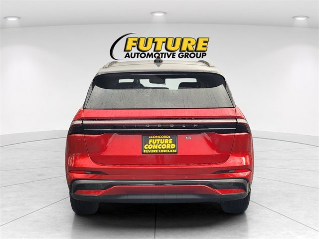 New 2026 Lincoln Nautilus Reserve w/ Jet Appearance Package image 4