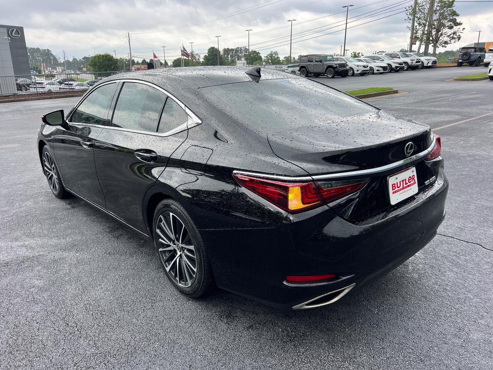 Certified 2024 Lexus ES 350 w/ Premium Package FWD image 7