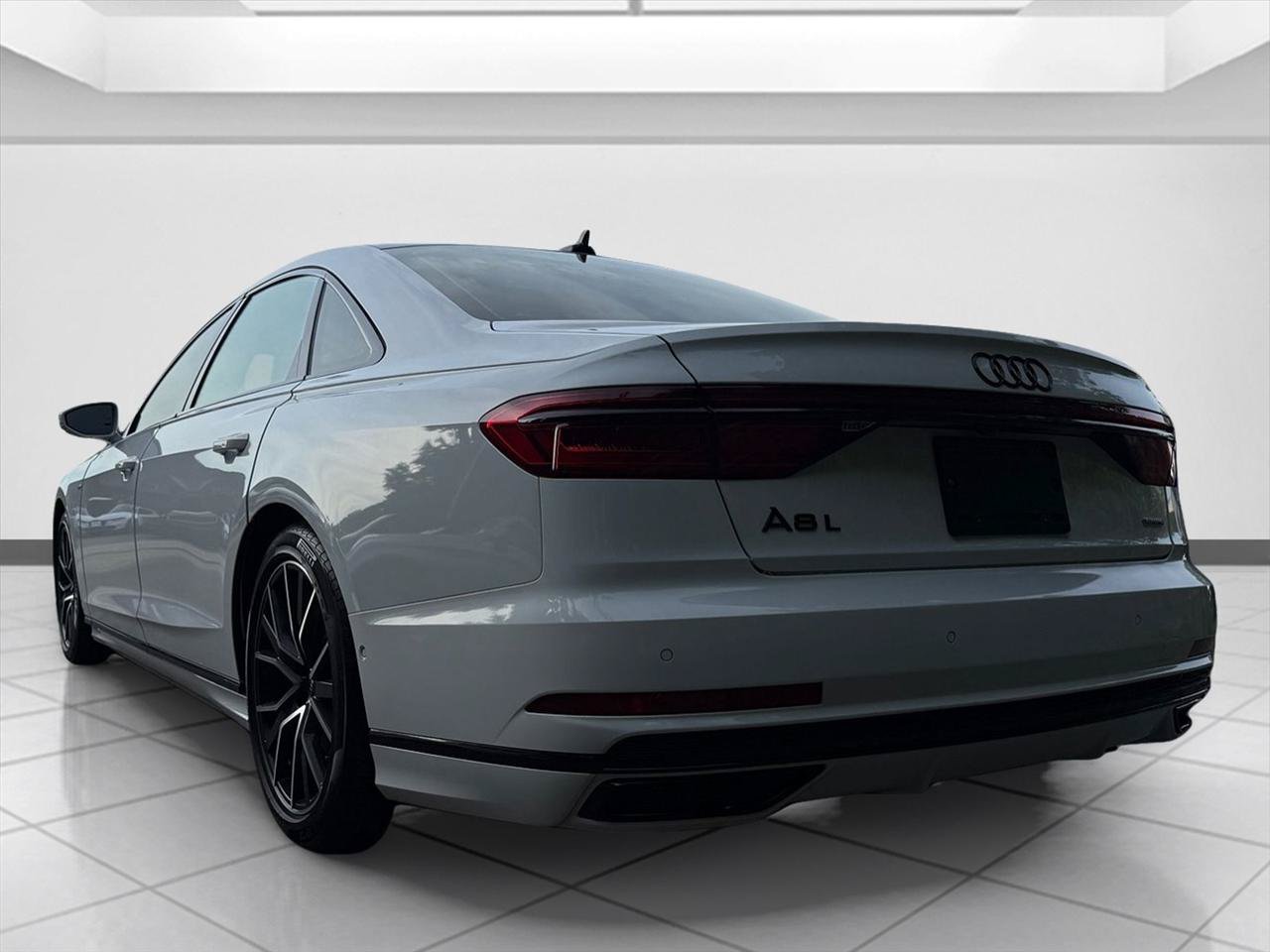 Used 2021 Audi A8 L 3.0T w/ Executive Plus Package AWD/4WD image 3