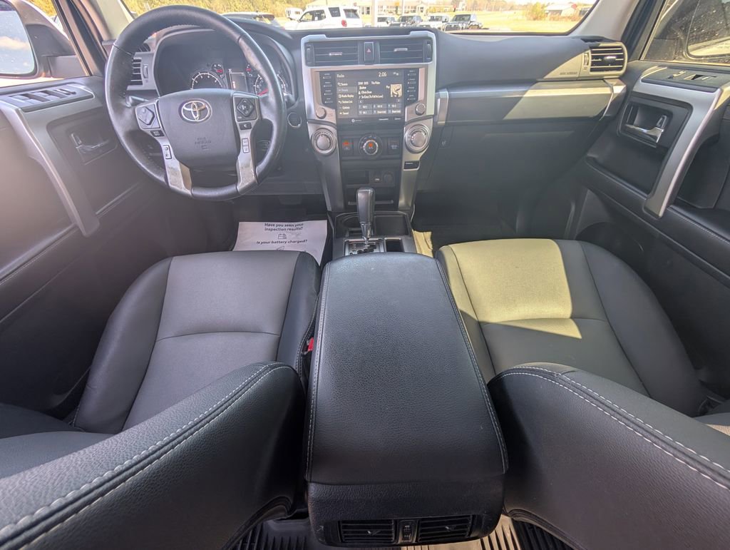 Used 2023 Toyota 4Runner SR5 Premium w/ Moonroof Package image 27
