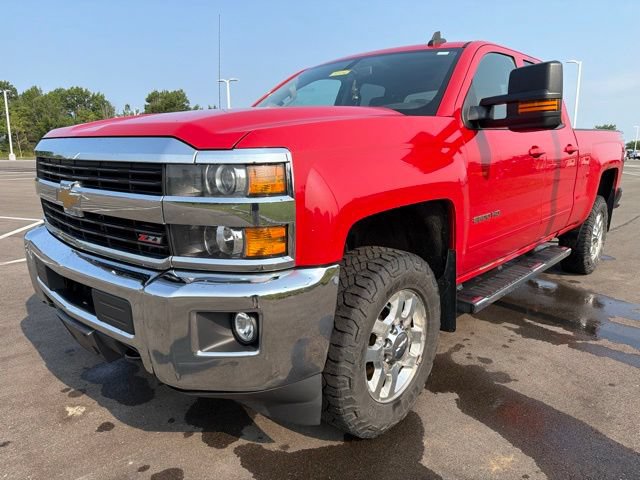 Used 2015 Chevrolet Silverado 2500 LT w/ LT Convenience Package AWD/4WD image 2