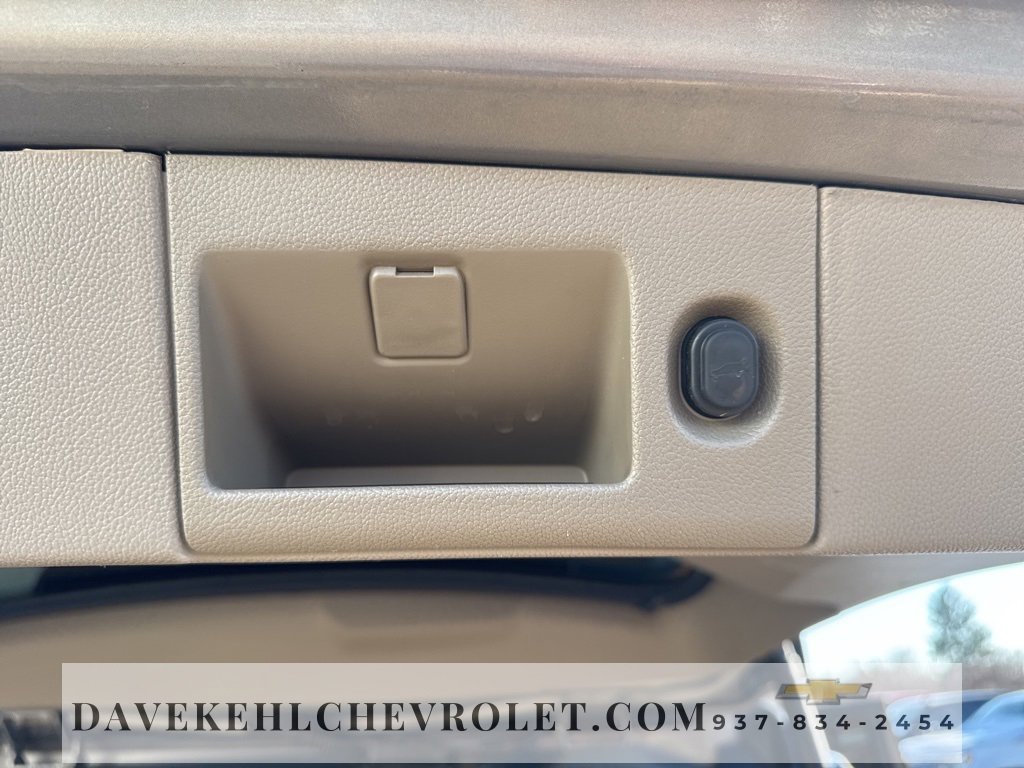 Used 2017 Chevrolet Suburban Premier image 41